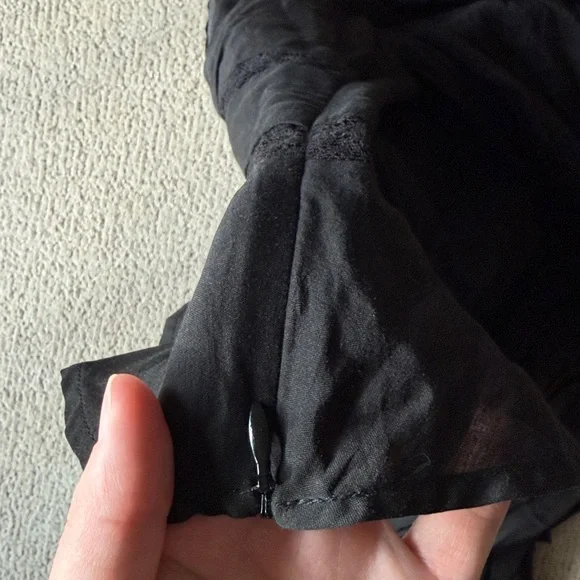 Reformation Meadowlark Top - Picture 9 of 9